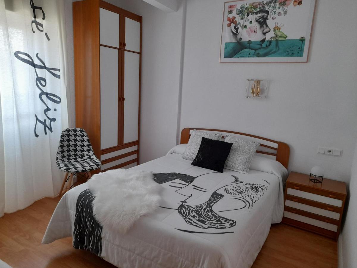 Hostal "Los Chanos El Ruso" Galende Kültér fotó