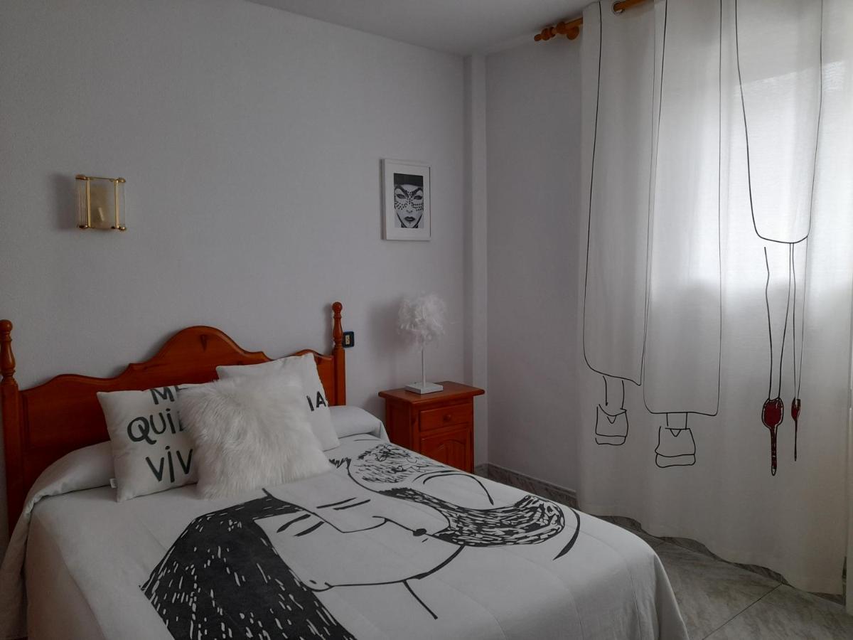 Hostal "Los Chanos El Ruso" Galende Kültér fotó