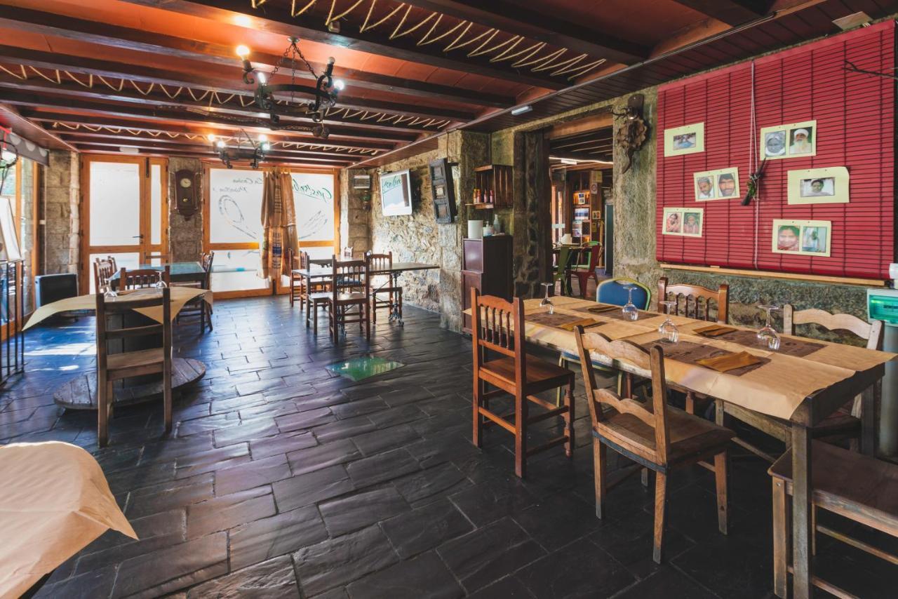 Hostal "Los Chanos El Ruso" Galende Kültér fotó