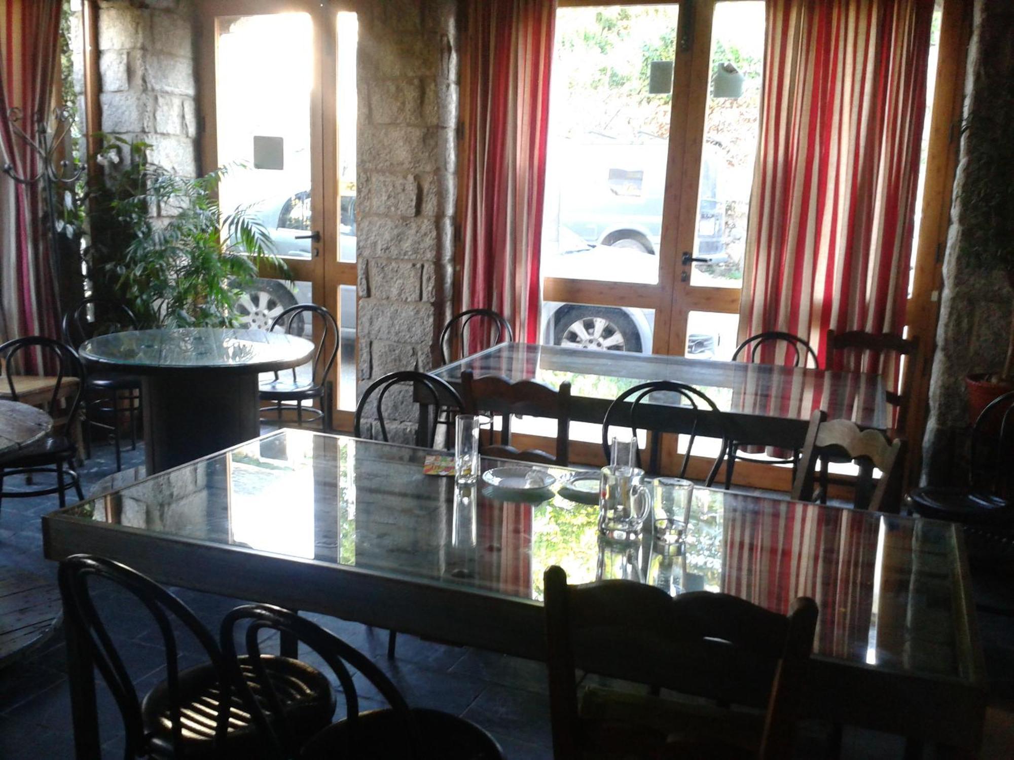 Hostal "Los Chanos El Ruso" Galende Kültér fotó
