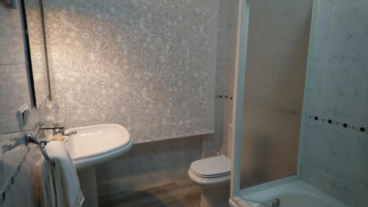 Hostal "Los Chanos El Ruso" Galende Kültér fotó
